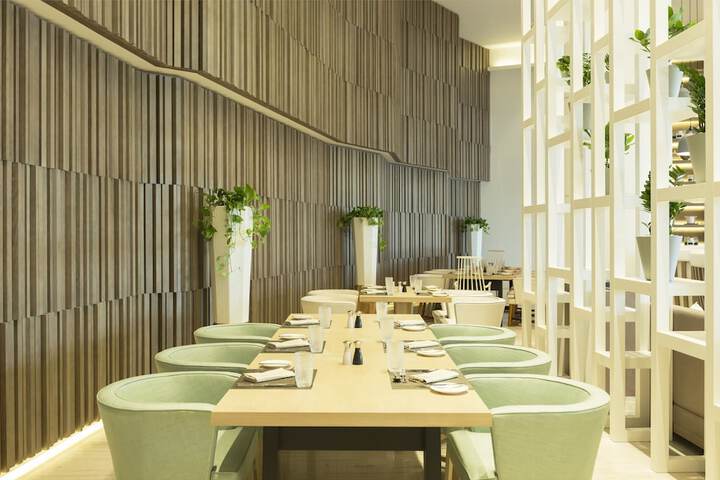Dining 180 of 334