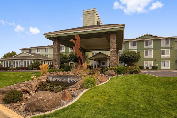 Best Western Bronco Inn Ritzville | Bookonline.com
