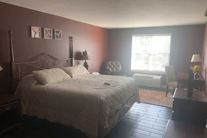 Room 22 of 42