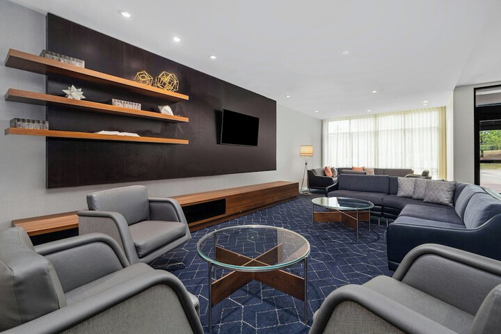 Hotel Interior 3 of 73