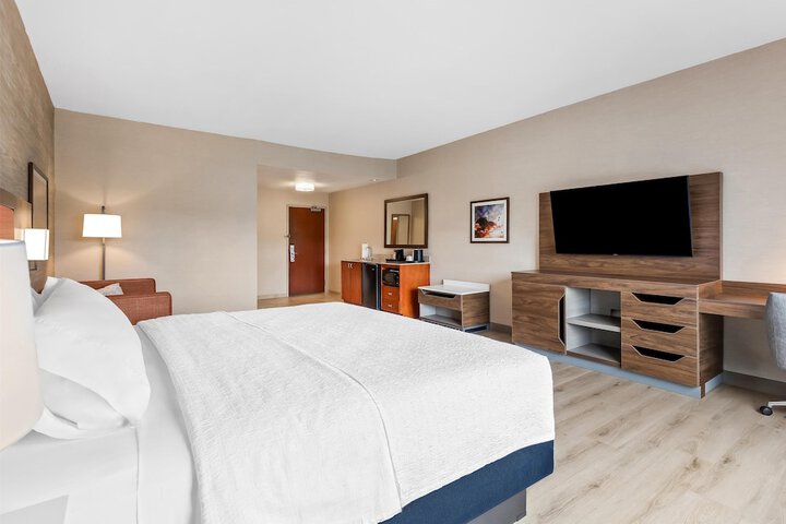 Room 25 of 55