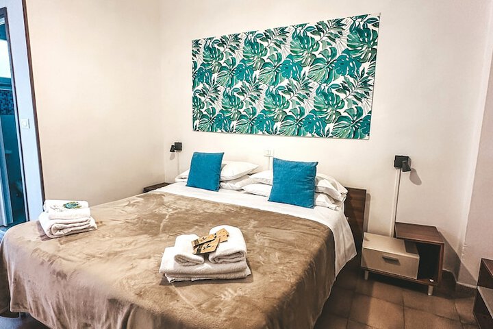 Room 12 of 60