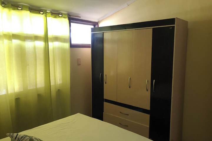 Room 4 of 69