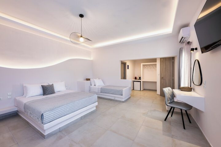 Room 2 of 57