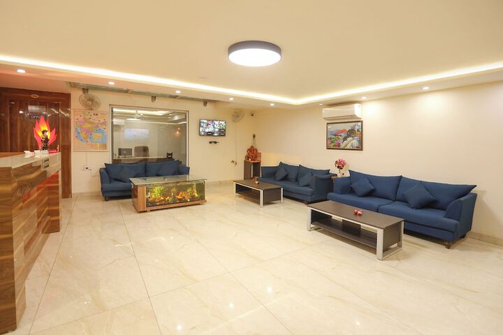 Hotel Interior 14 of 77