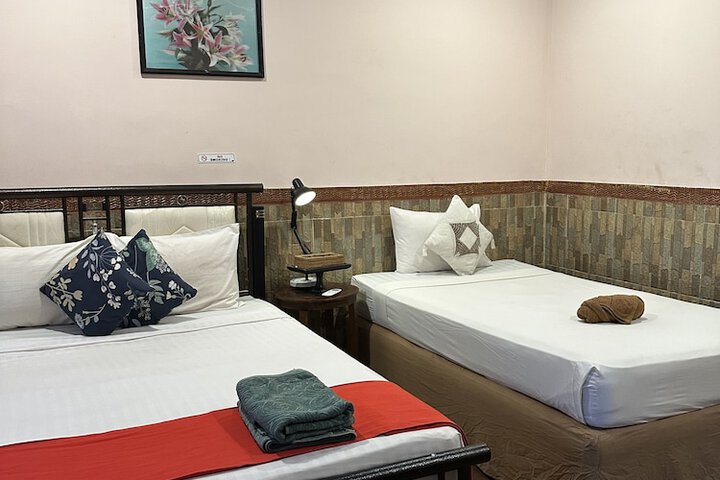 Room 16 of 28
