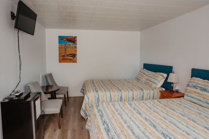 Room 35 of 62