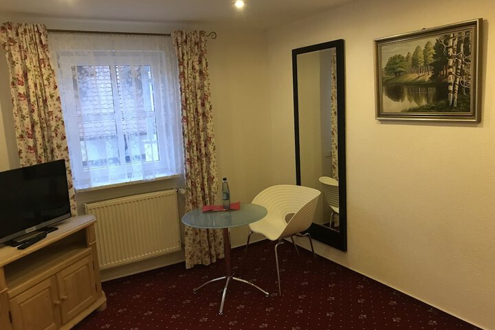 Room 20 of 101
