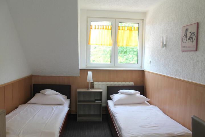 Room 29 of 59