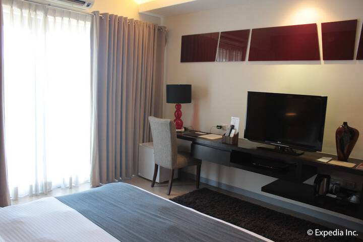Room 27 of 49