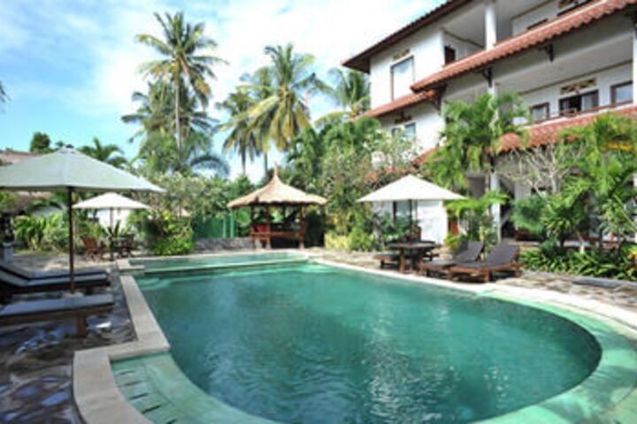Pool 17 of 26