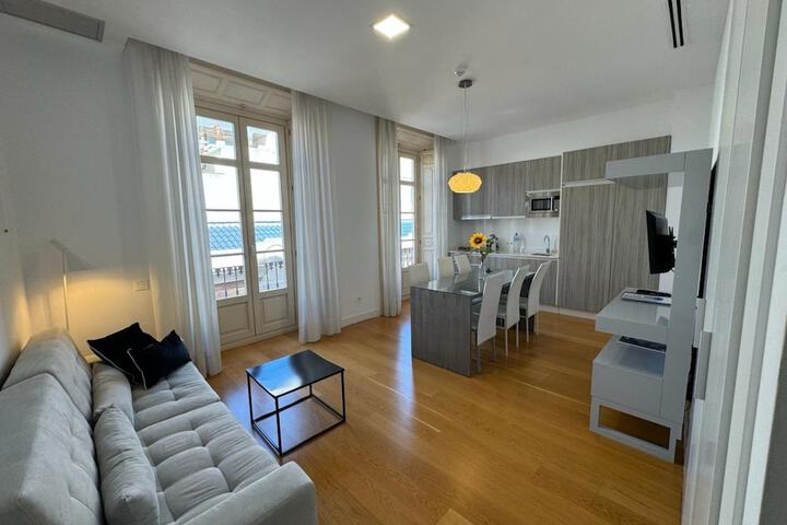 Room 2 of 19