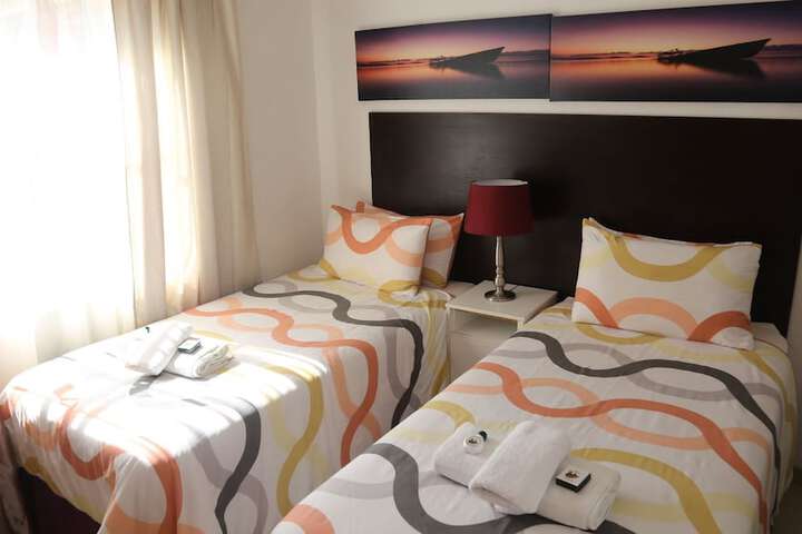Room 8 of 68