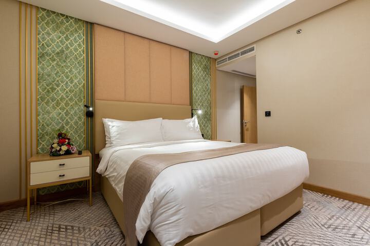 Room 2 of 22