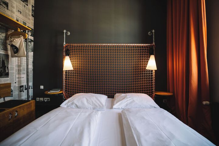 Room 18 of 75