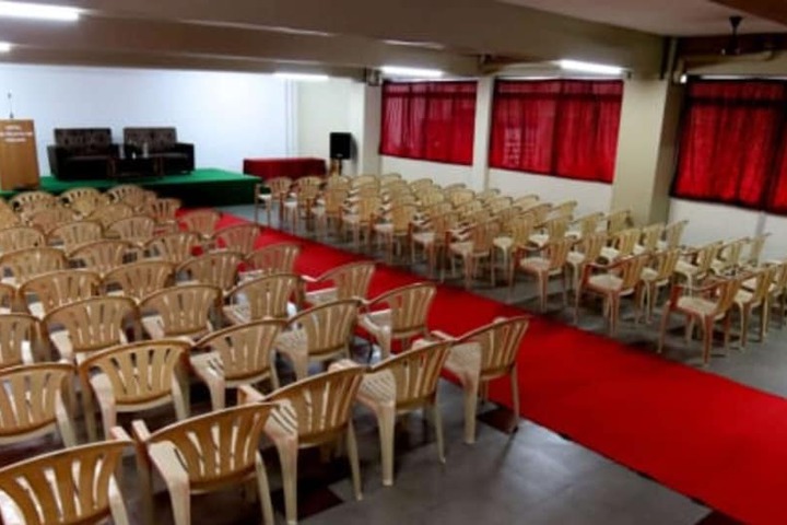 Ballroom/Hall 34 of 48