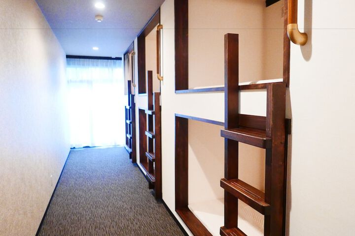 Room 20 of 81