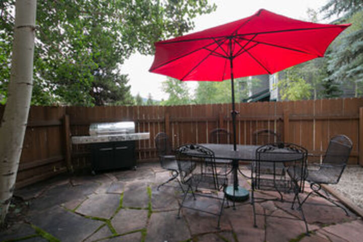 Terrace/Patio 14 of 16