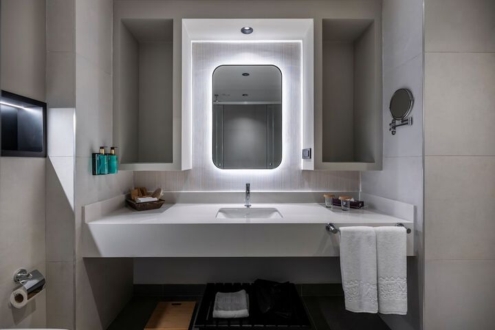 Bath Photo