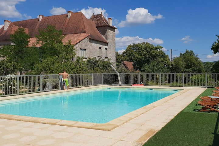 Pool 86 of 181