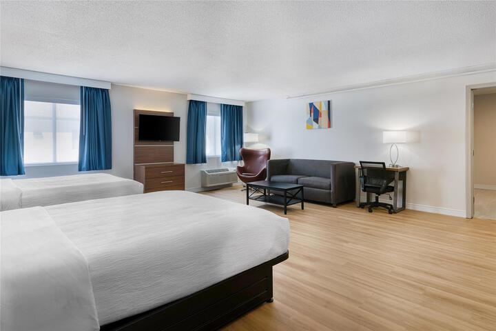 Guest room