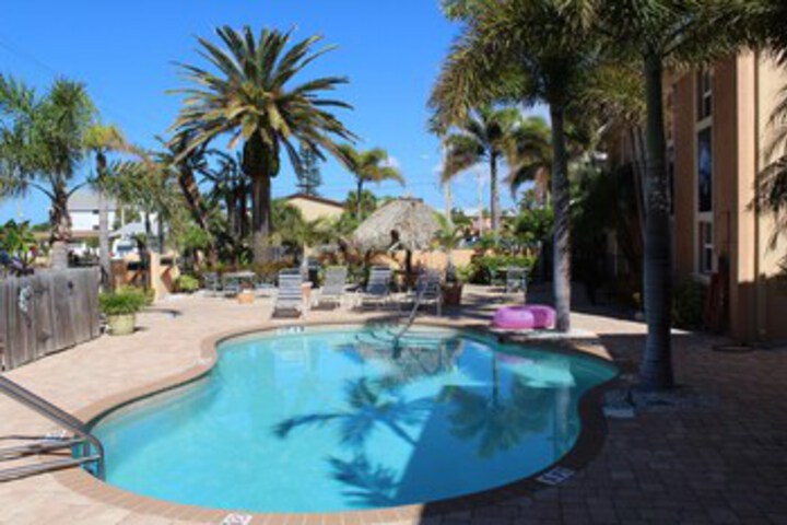 Pool 41 of 72