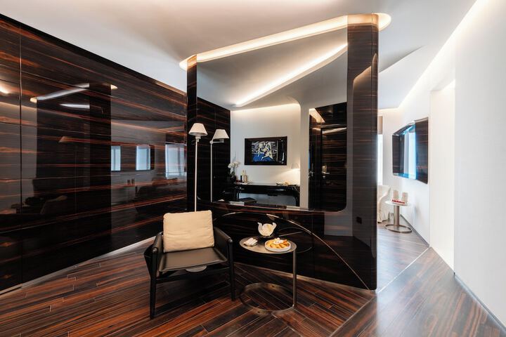 Room 41 of 105