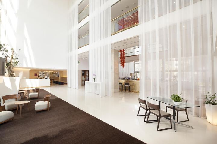 Hotel Interior 6 of 119