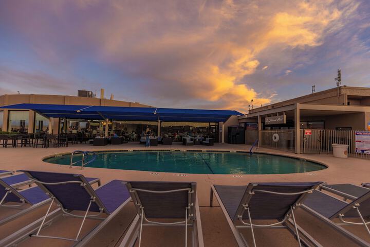 Pool 39 of 78