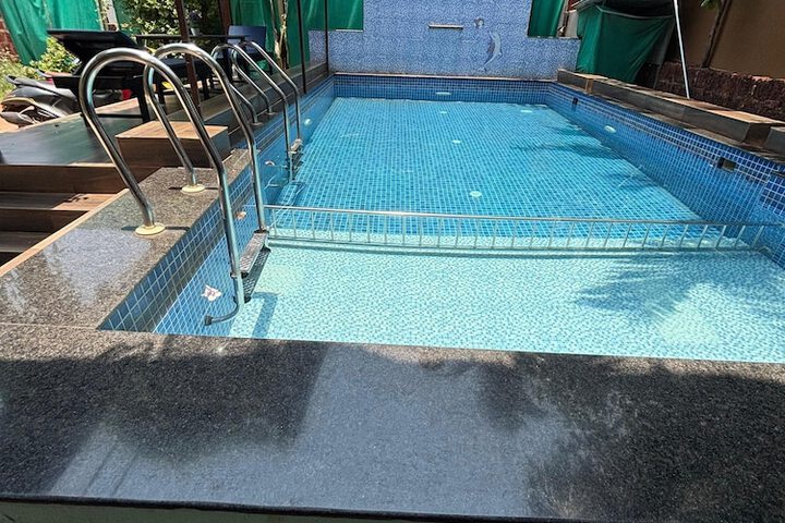 Pool 23 of 45