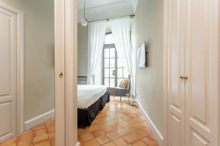 Room 34 of 56