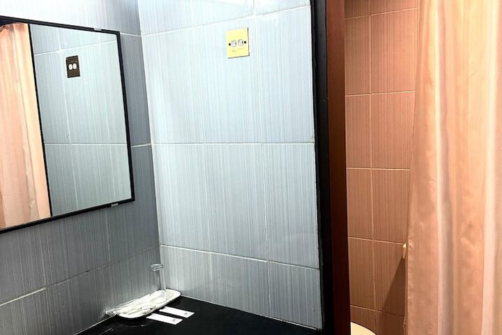 Bathroom Interior Photo