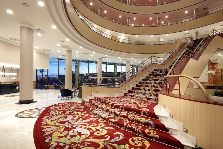 Hotel Lobby