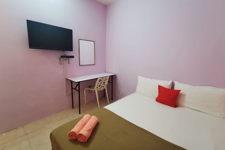 Room 5 of 23