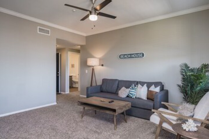 Room 73 of 187