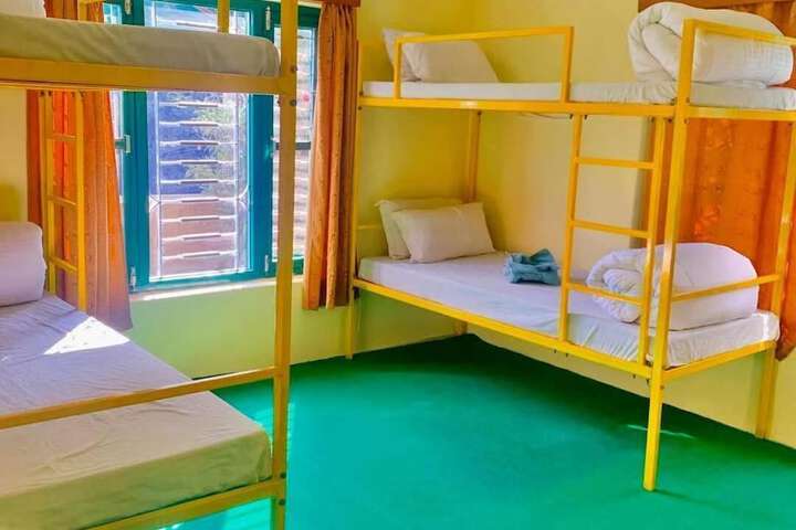 Room 20 of 43