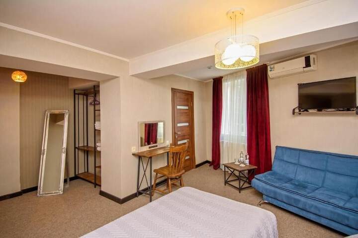 Room 14 of 50
