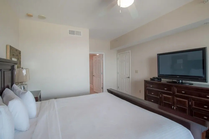 Room 5 of 19