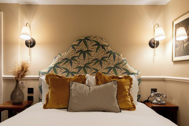 Room 80 of 190