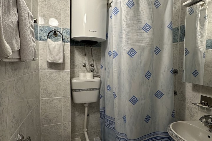 Room 39 of 69