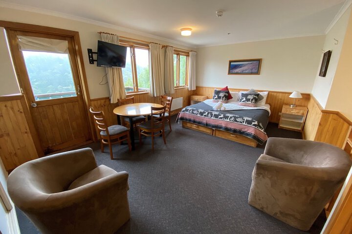 Room 17 of 41