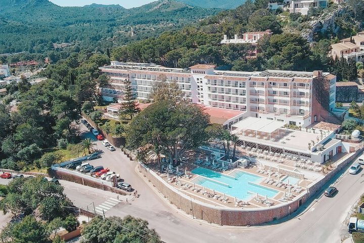 Hotel 90 of 90