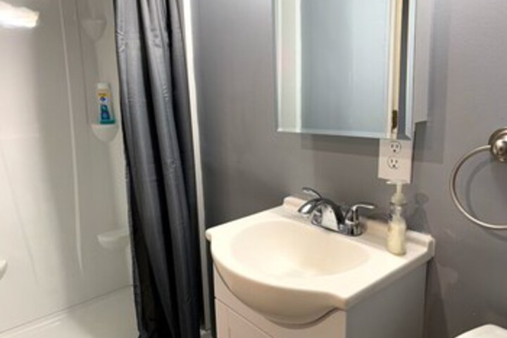 Room 6 of 44