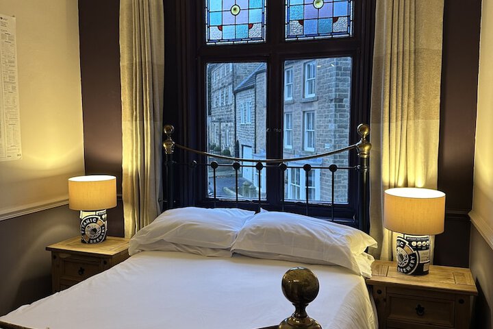 Room 7 of 25