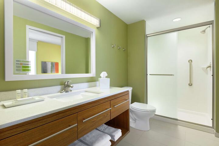 Bathroom shower