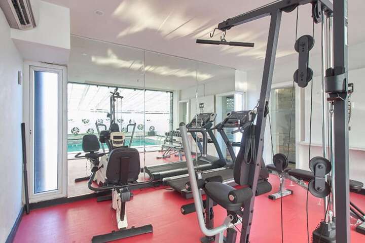 Hotel with Gym