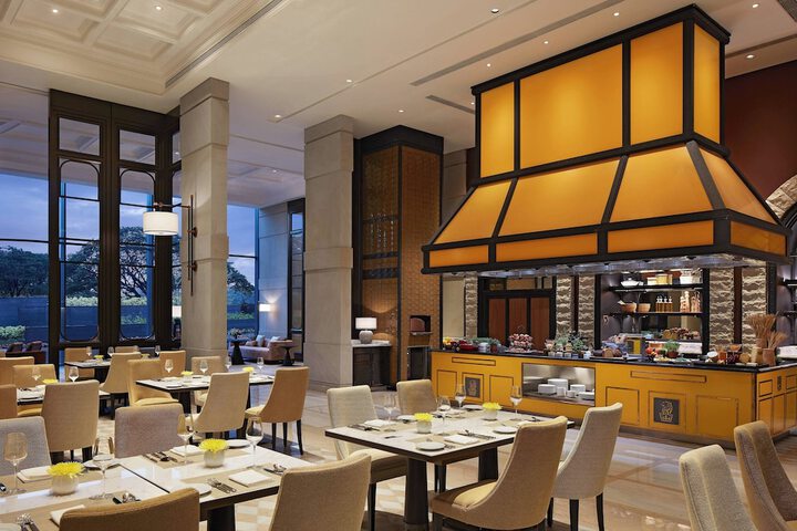 Dining 50 of 76