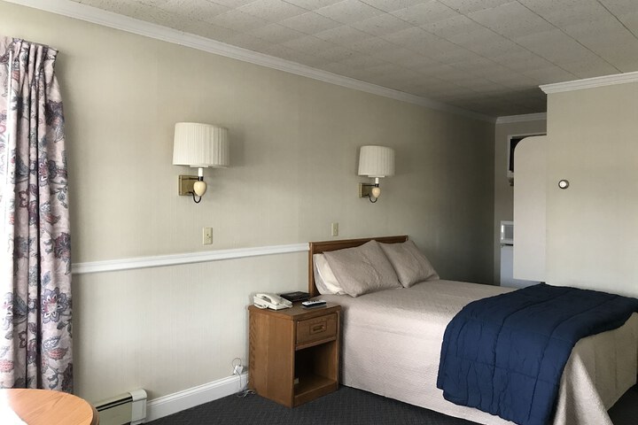 Room 14 of 44