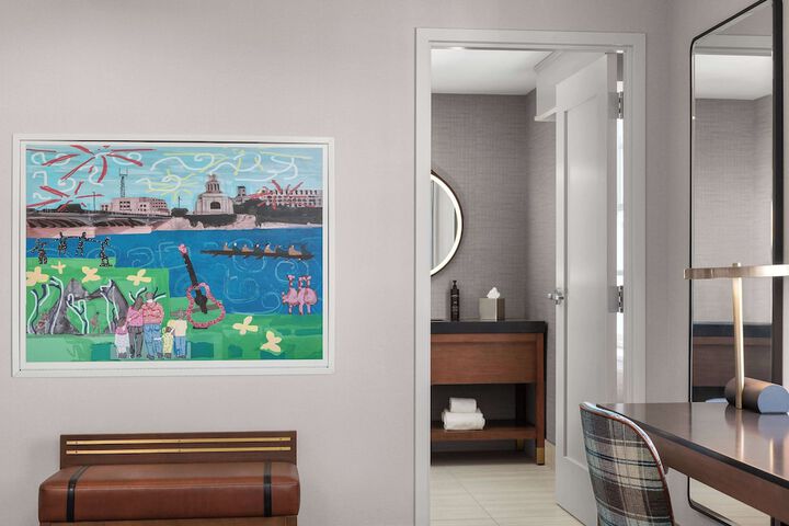 2 Queen Beds Accessible Corner Mobility Bathtub (10 of 12)