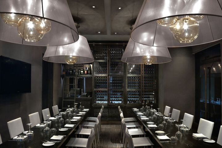 Dining 103 of 159